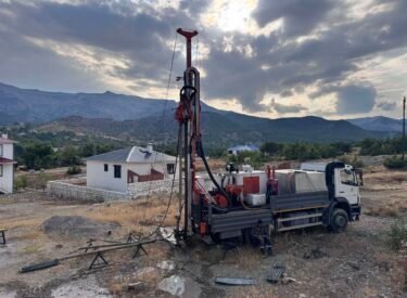 Tunceli zemin etüdlerinden.. geleceğe sağlam temellerde yükselerek
